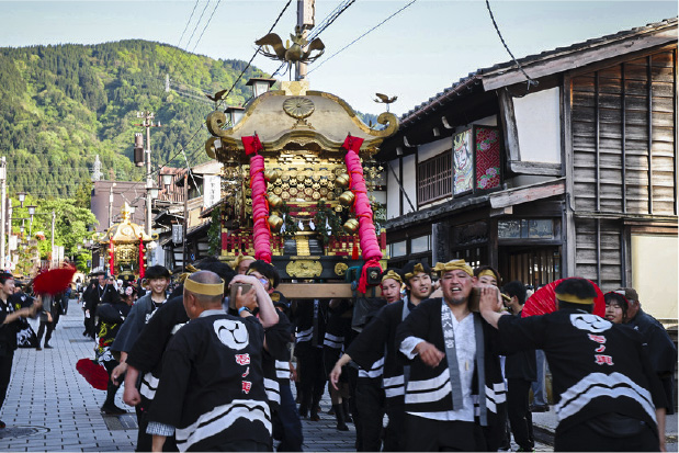 Inami Yoiyasa Festival