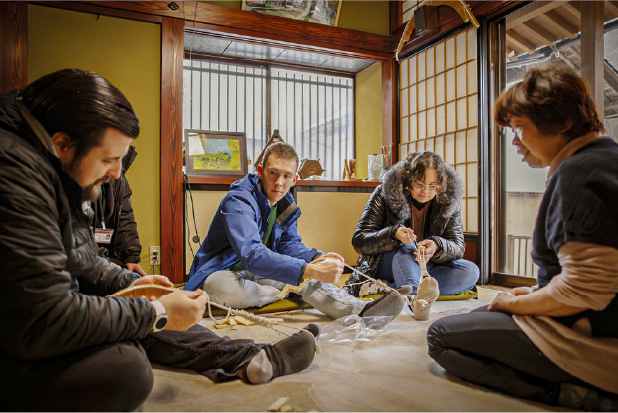 The Kokiriko Experience: One-on-one Tour of Gokayama (Kaminashi) with a Local Guide