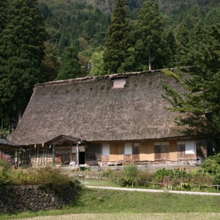 YUSUKE-The museum of Sericulture, Folk handicrafts and Photographs