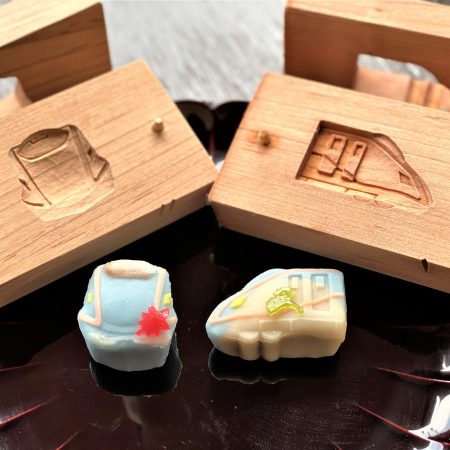 北陸新幹線W７系菓子木型で和菓子づくり