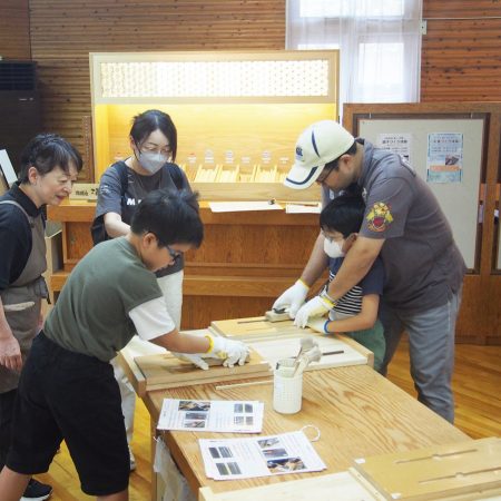 鉋（かんな）で作るお箸づくり体験